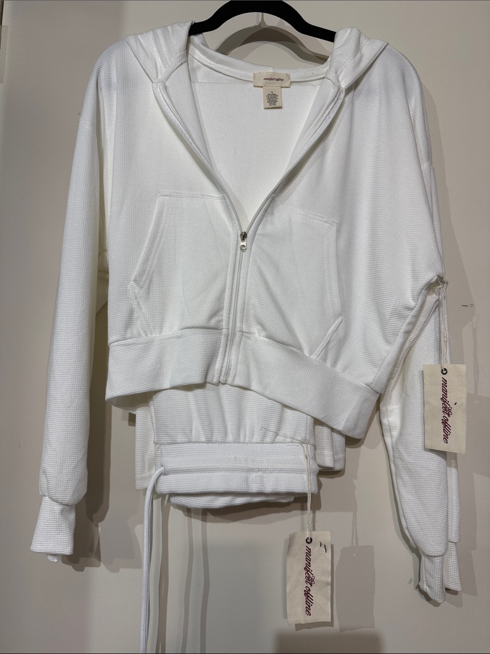 Manifest Offline  White Cropped Zip Hoodie Two Piece set